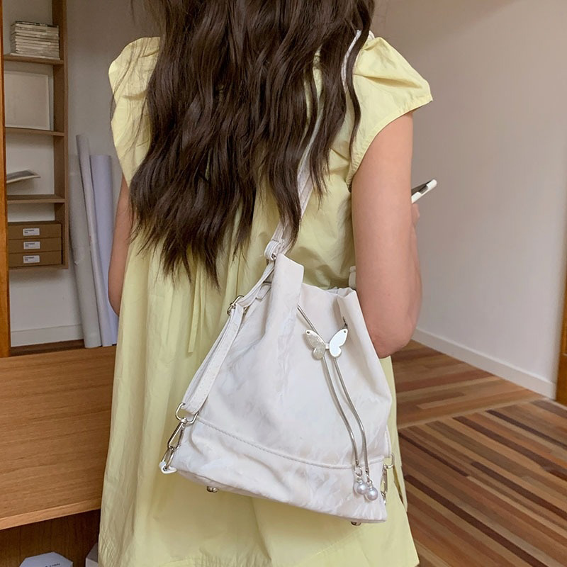 Женский рюкзак мятно-зеленого  – обзор и цена Women Bags Green